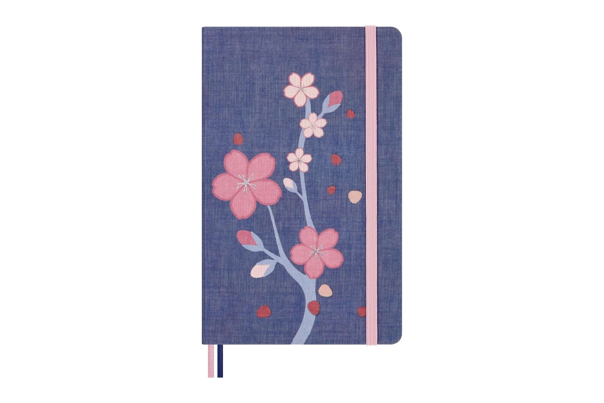 Een Verschijnt 3e week maart - Moleskine Limited Edition Sakura Plain Hardcover Large Notebook koop je bij Moleskine.nl